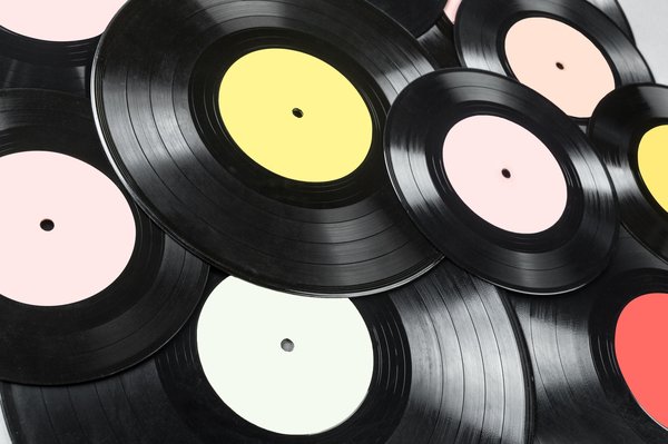 Vinyles tekno : top choix à découvrir pour les amoureux du genre